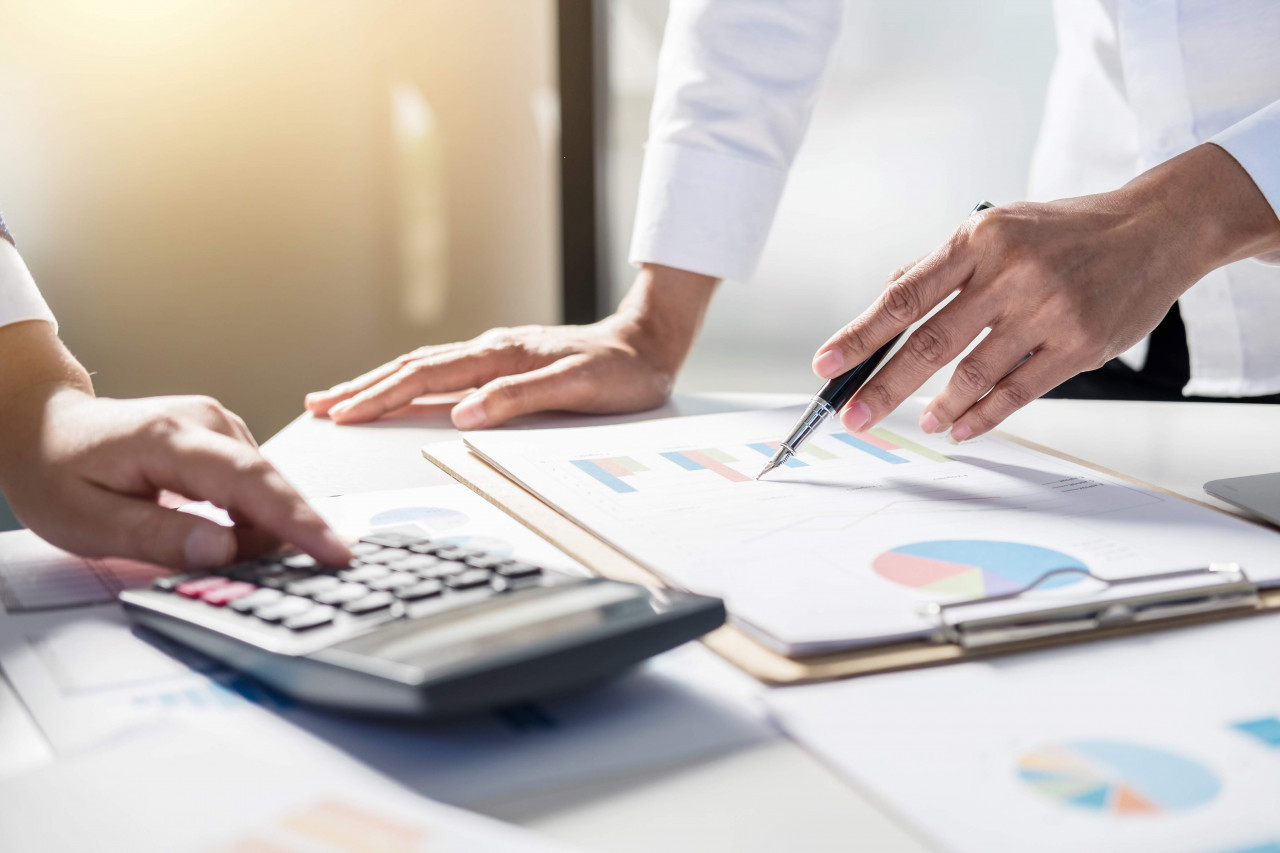 株式会社RhinoWorks